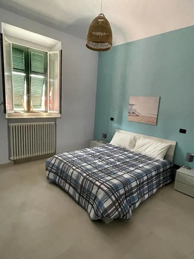 Azzurra House Apartment Marina Di Pisa Italy